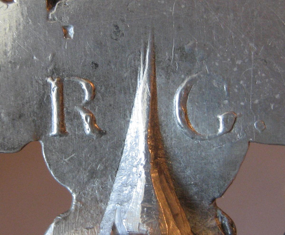 1953.0037.007 Porringer (mark)