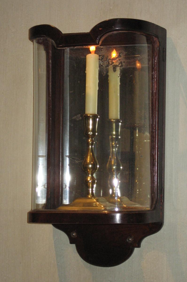 1958.2246 Lantern