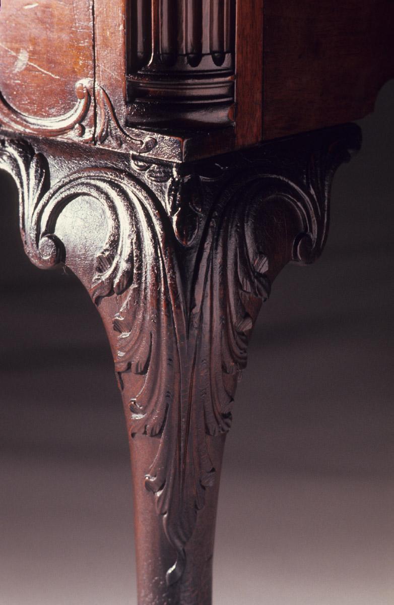 1958.2250 Chest of drawers, detail 4