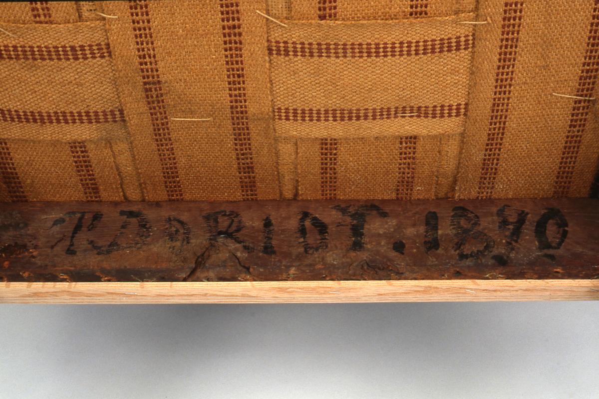 1958.2253 Chair, Easy chair (detail 4)