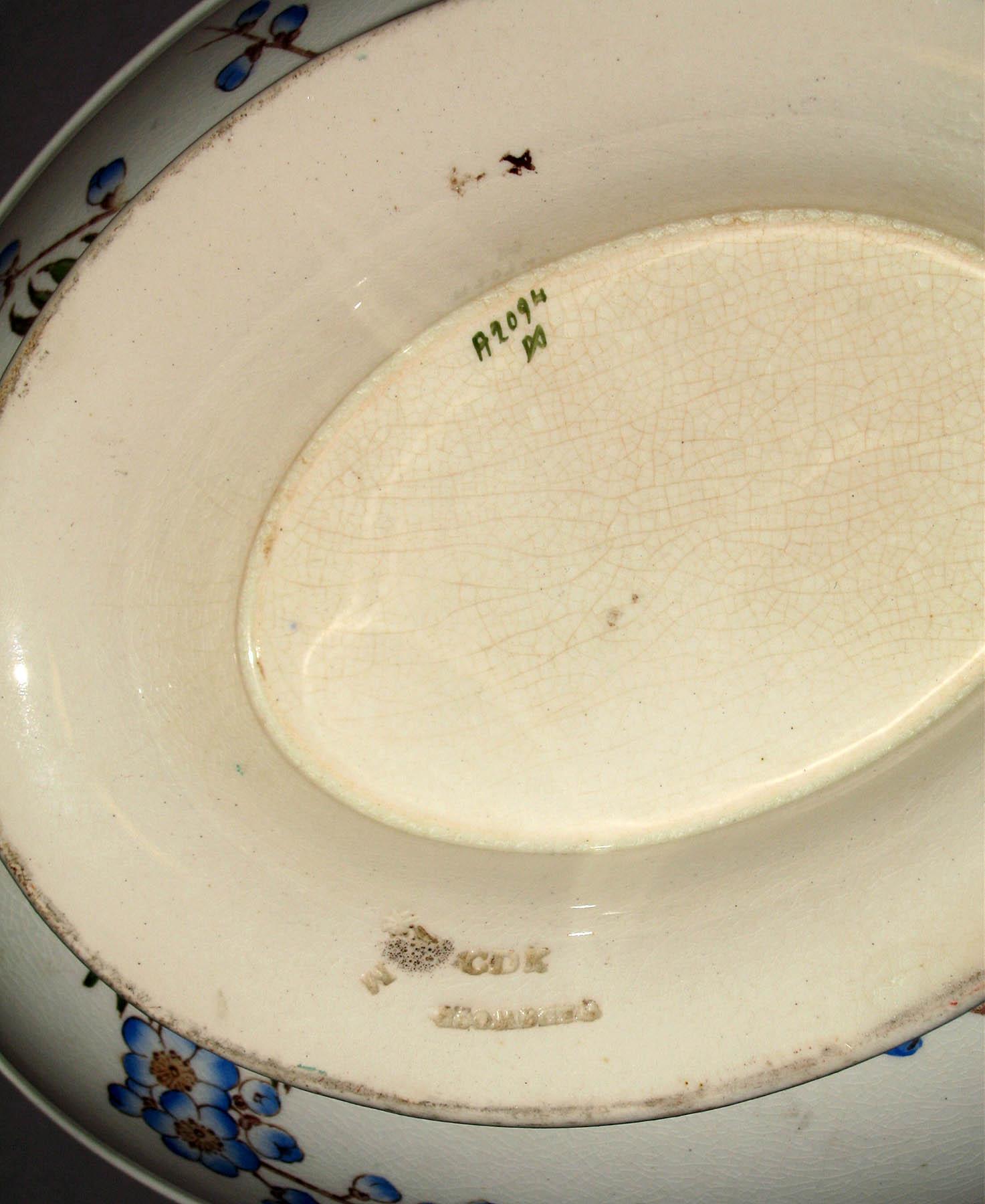 1996.0004.172 A Wedgwood tureen (underside)