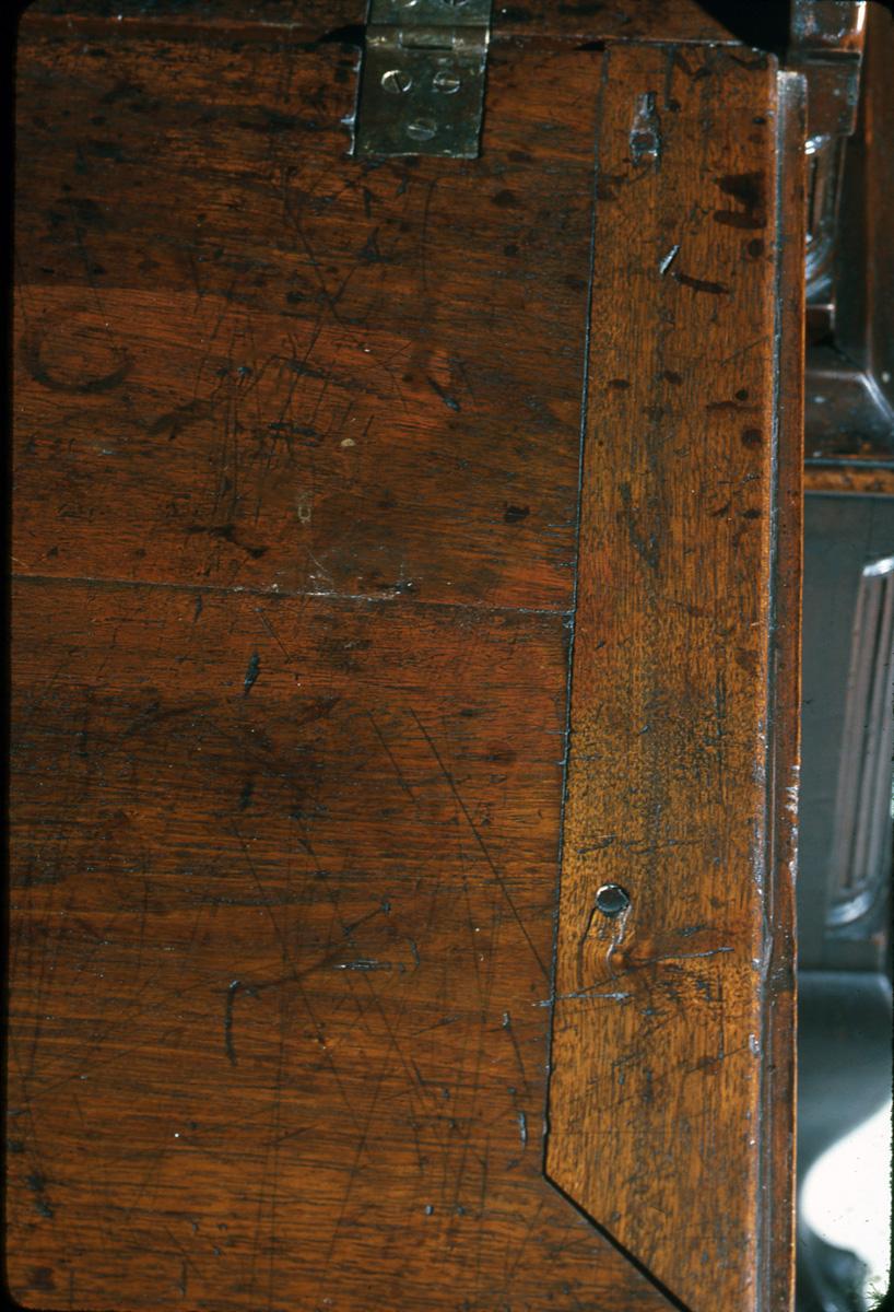 1958.2263 Desk, Desk on Frame (detail 2)