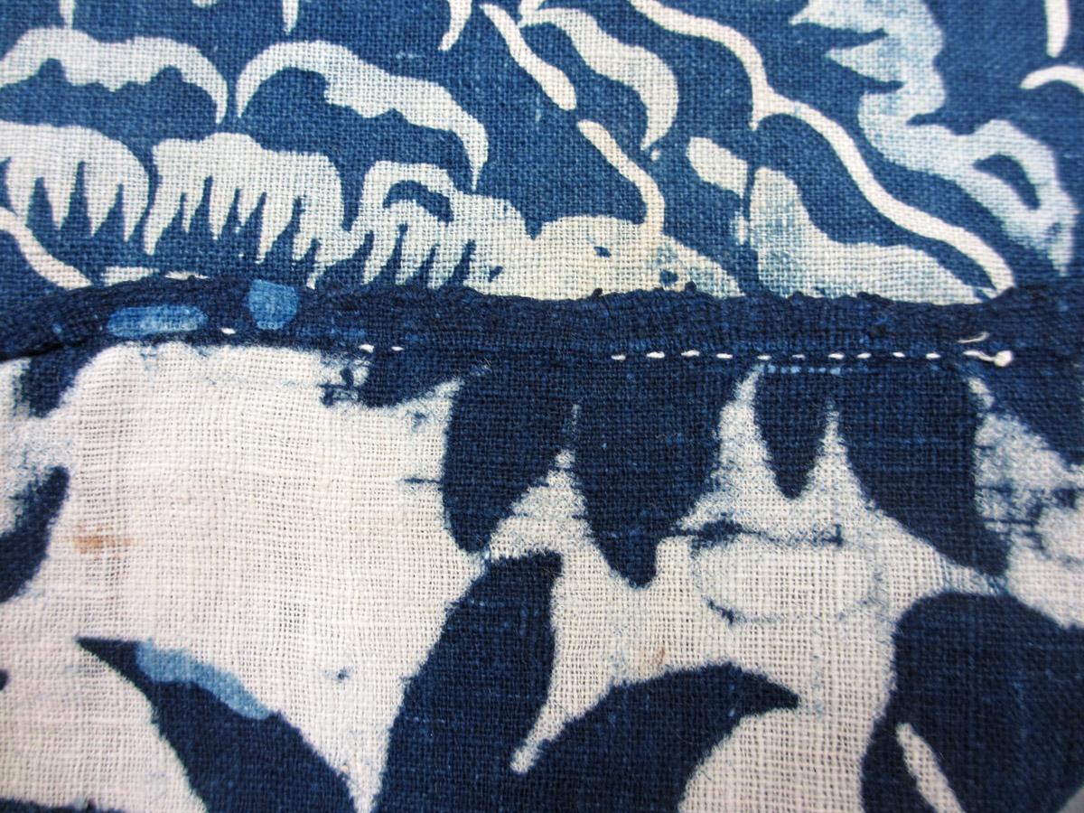 2007.0008 textile, printed reverse detail 3