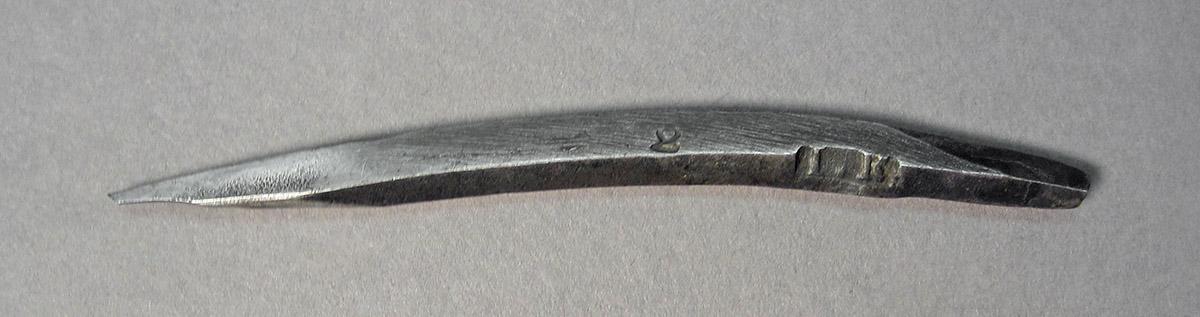 1961.0493.013, Engraving blade, top