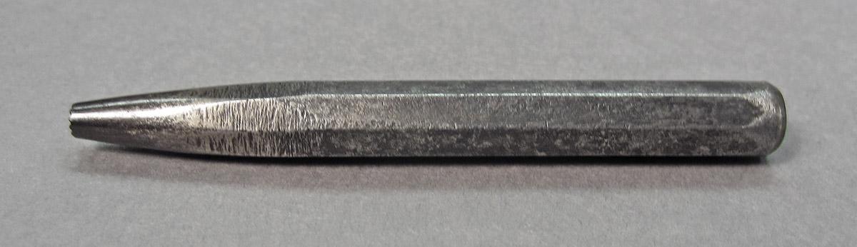 1961.0493.050, Chasing tool, angle