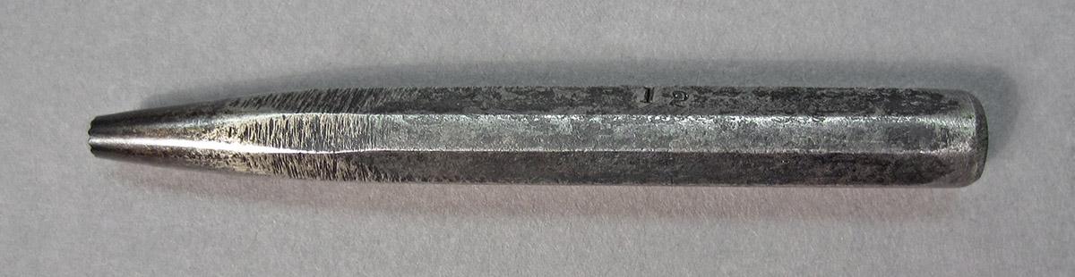 1961.0493.050, Chasing tool, top