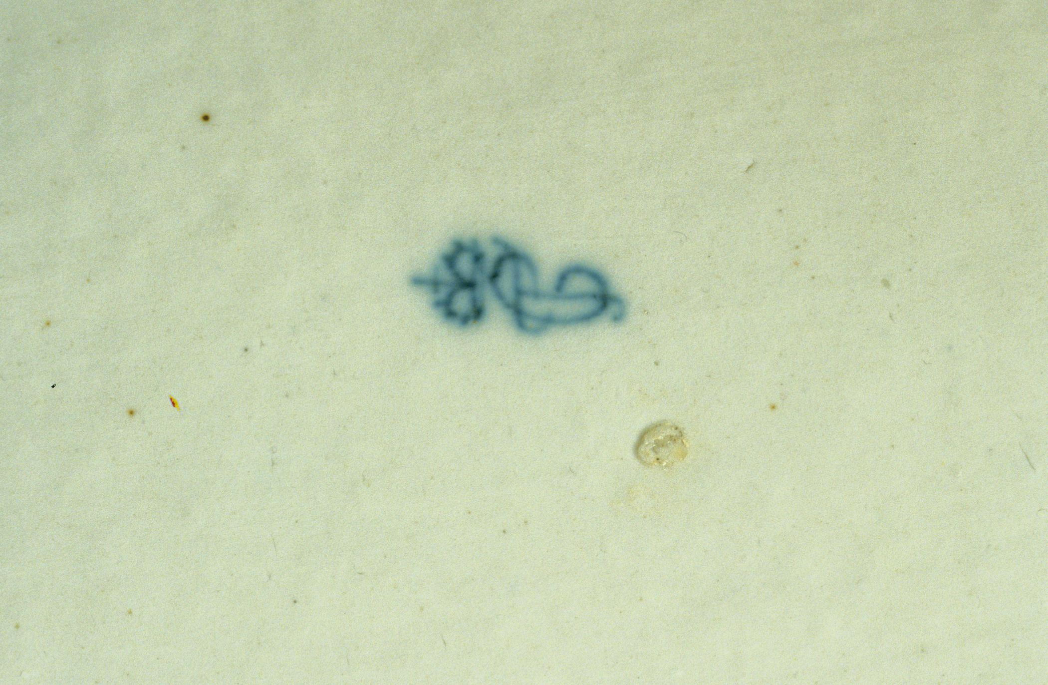 1996.0004.078 A-C Tureen (detail)