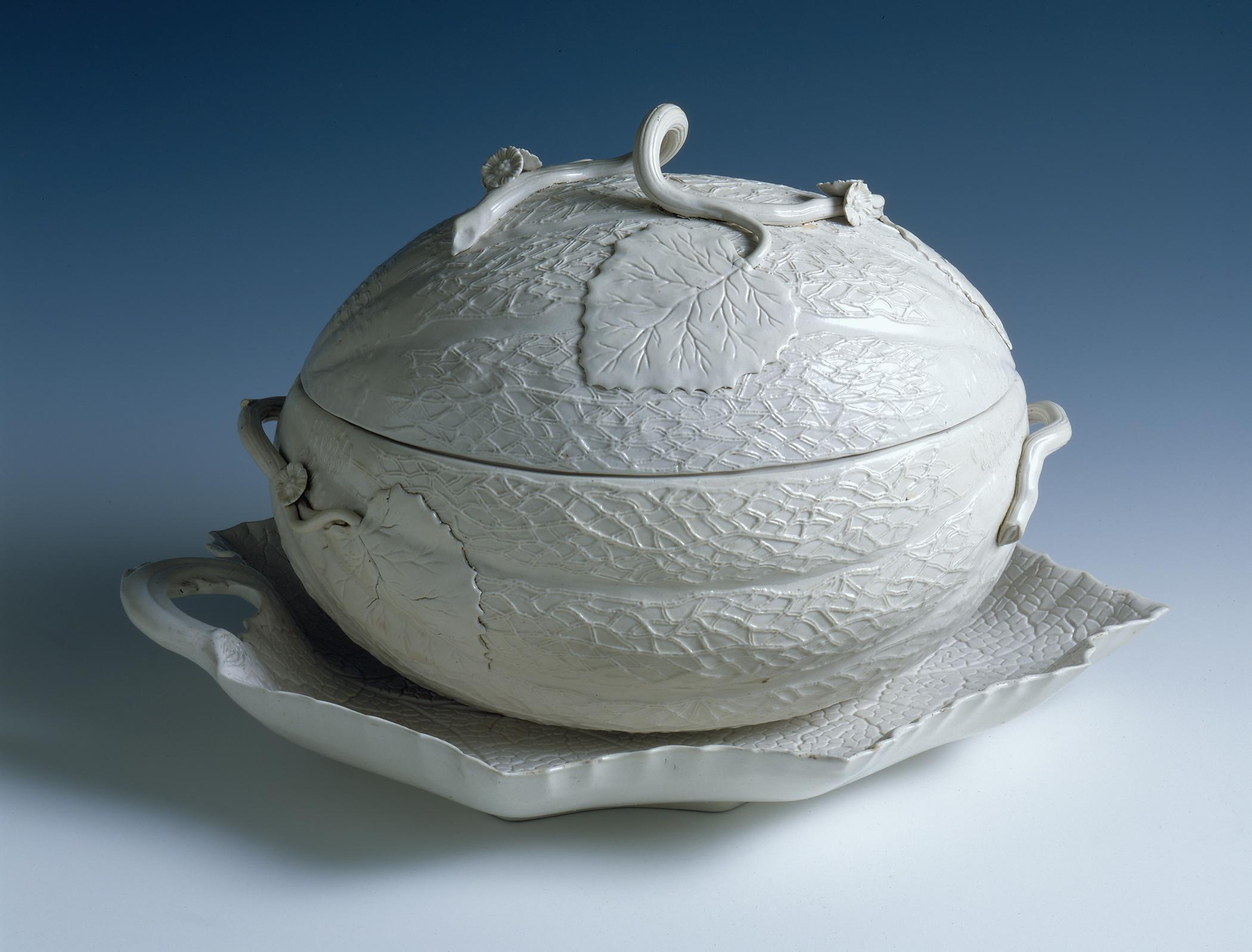 1996.0004.226 A-C Tureen