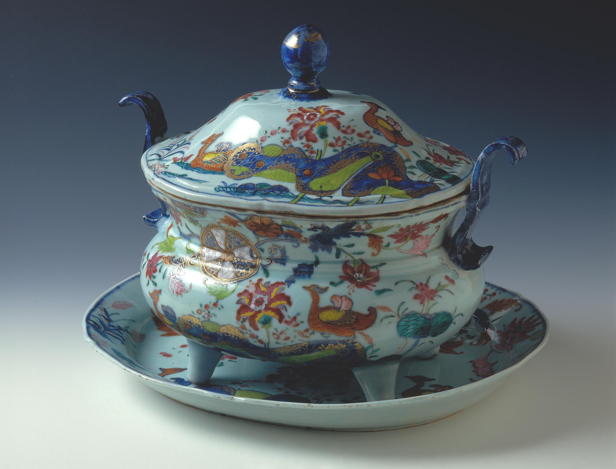 1996.0004.251 A-C Tureen