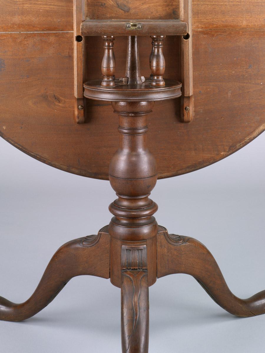 2007.0006 Tea Table (view 3)