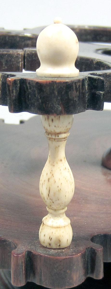 1975.0269 A Cruet Set frame detail 2