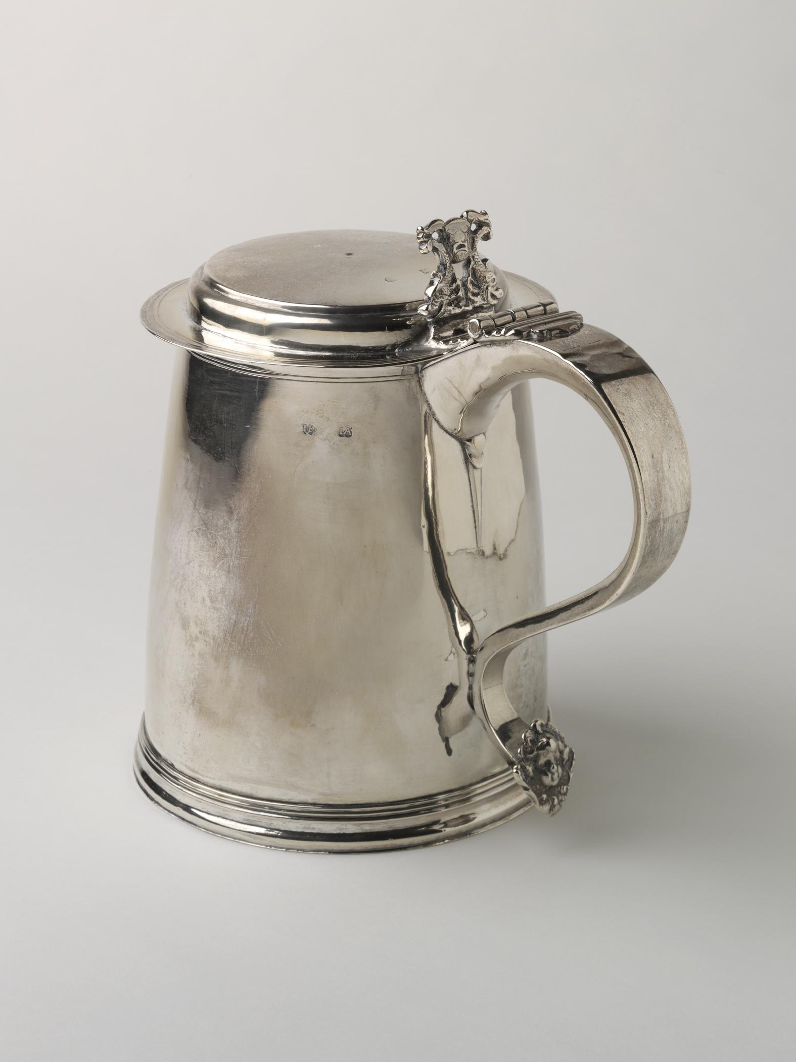 2007.0018 Tankard, view 2
