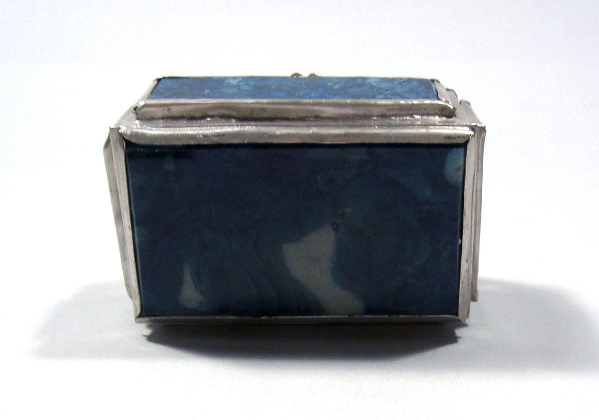 1958.2318 Silver and Lapis lazuli Box underside