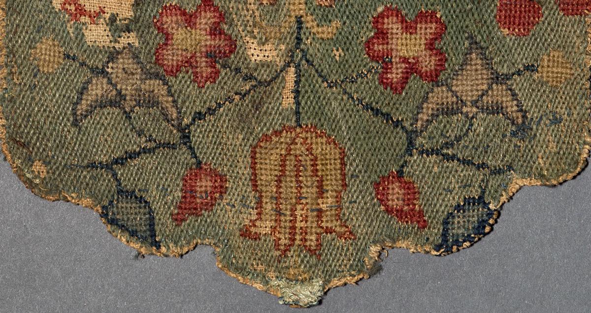 1958.2325 Pocketbook, Detail 3