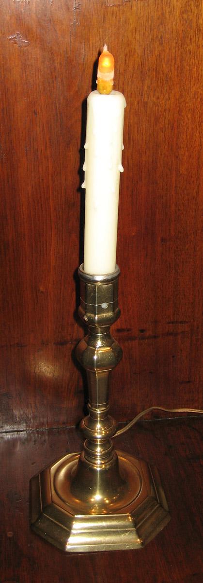 1958.2329 Candlestick