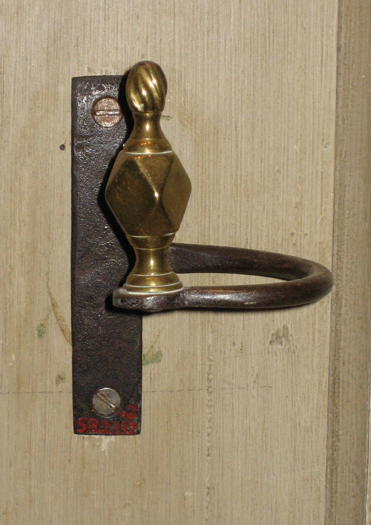 1958.2332.002 Jamb hook