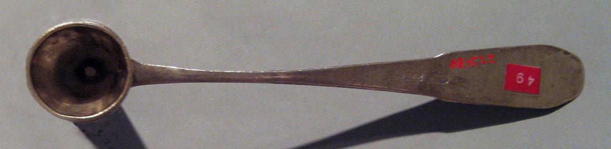 2008.0045.002.002 Silver Snuffer underside