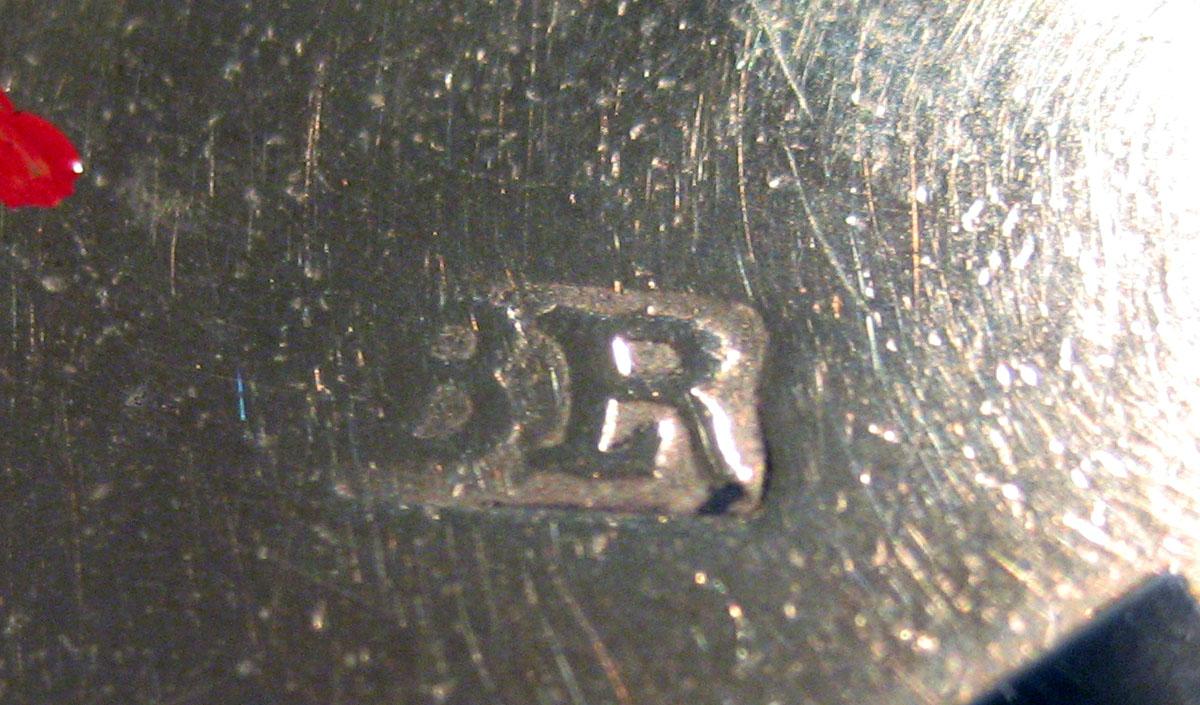 2008.0046.004 Silver Salt Cellar mark