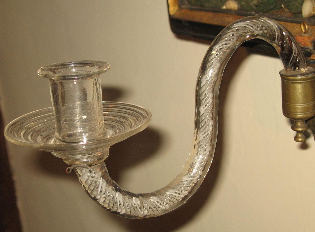 1958.2348 B Glass candle arm