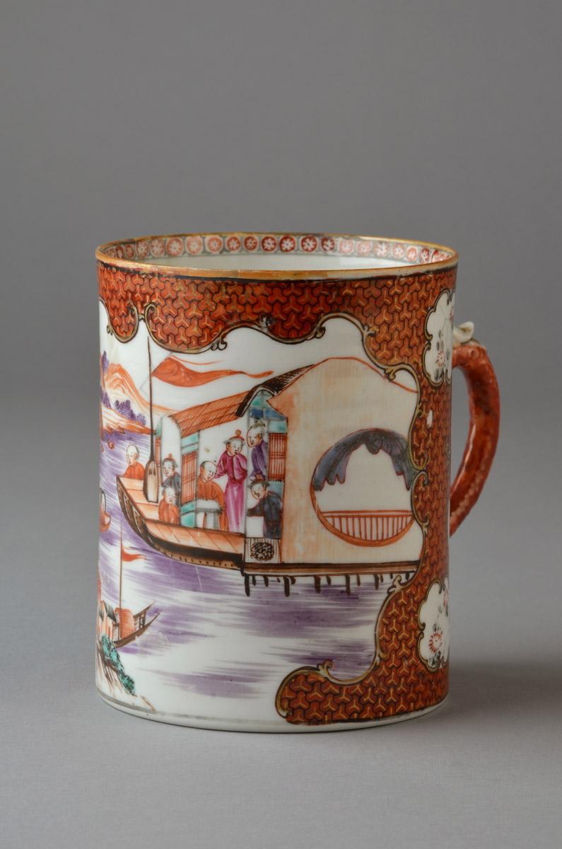 2008.0011.033 Chinese porcelain mug