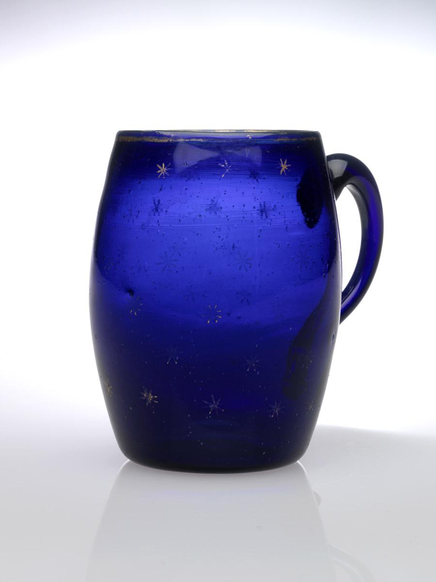 2008.0047 Glass mug (view 2)