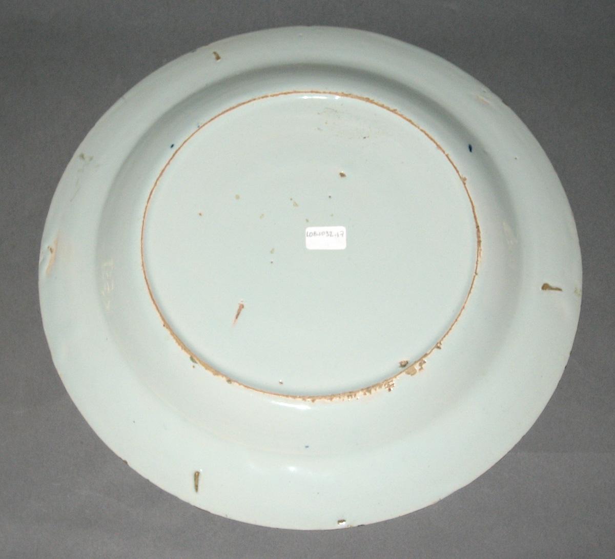 2008.0034.009 Delft plate back