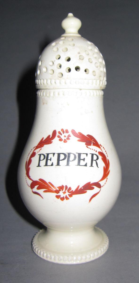 2008.0031 C Creamware castor