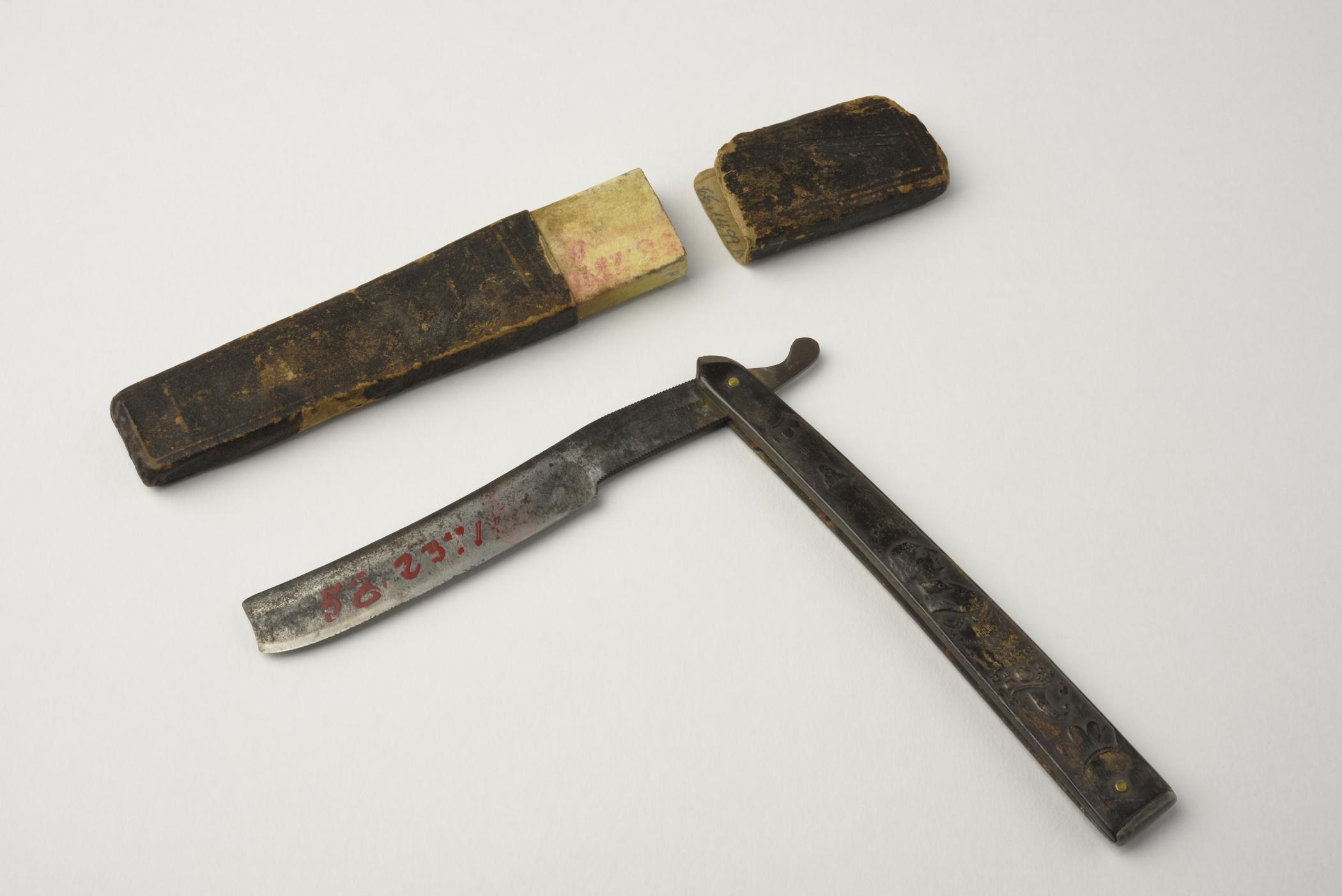 1958.2371 Razor, 1966.1499 A, B Razor case, view 1