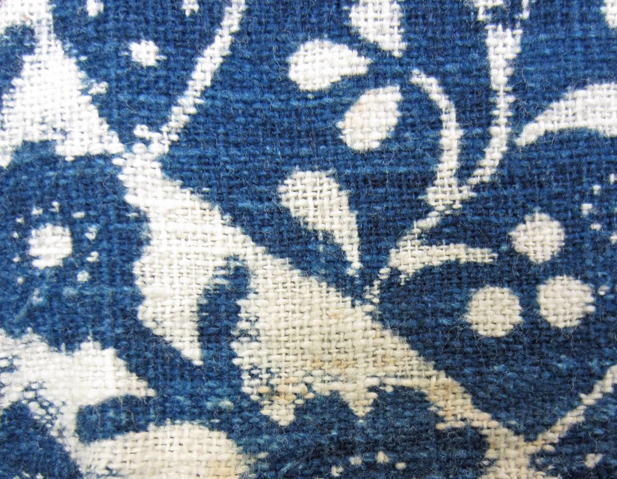1969.5416 textile, printed detail 3
