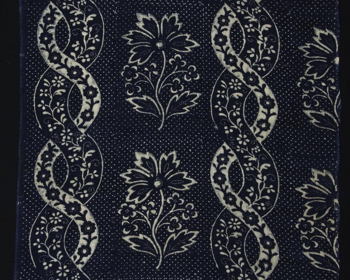 1969.5419 Textile, printed, design repeat