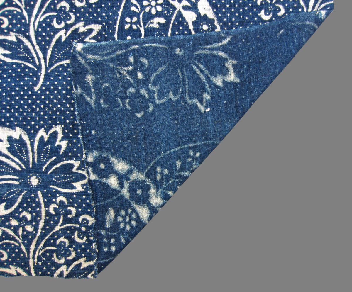 1969.5418 textile, printed folded corner