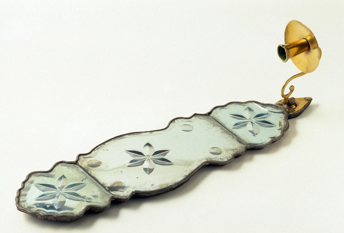 1958.2394 A, B Sconce
