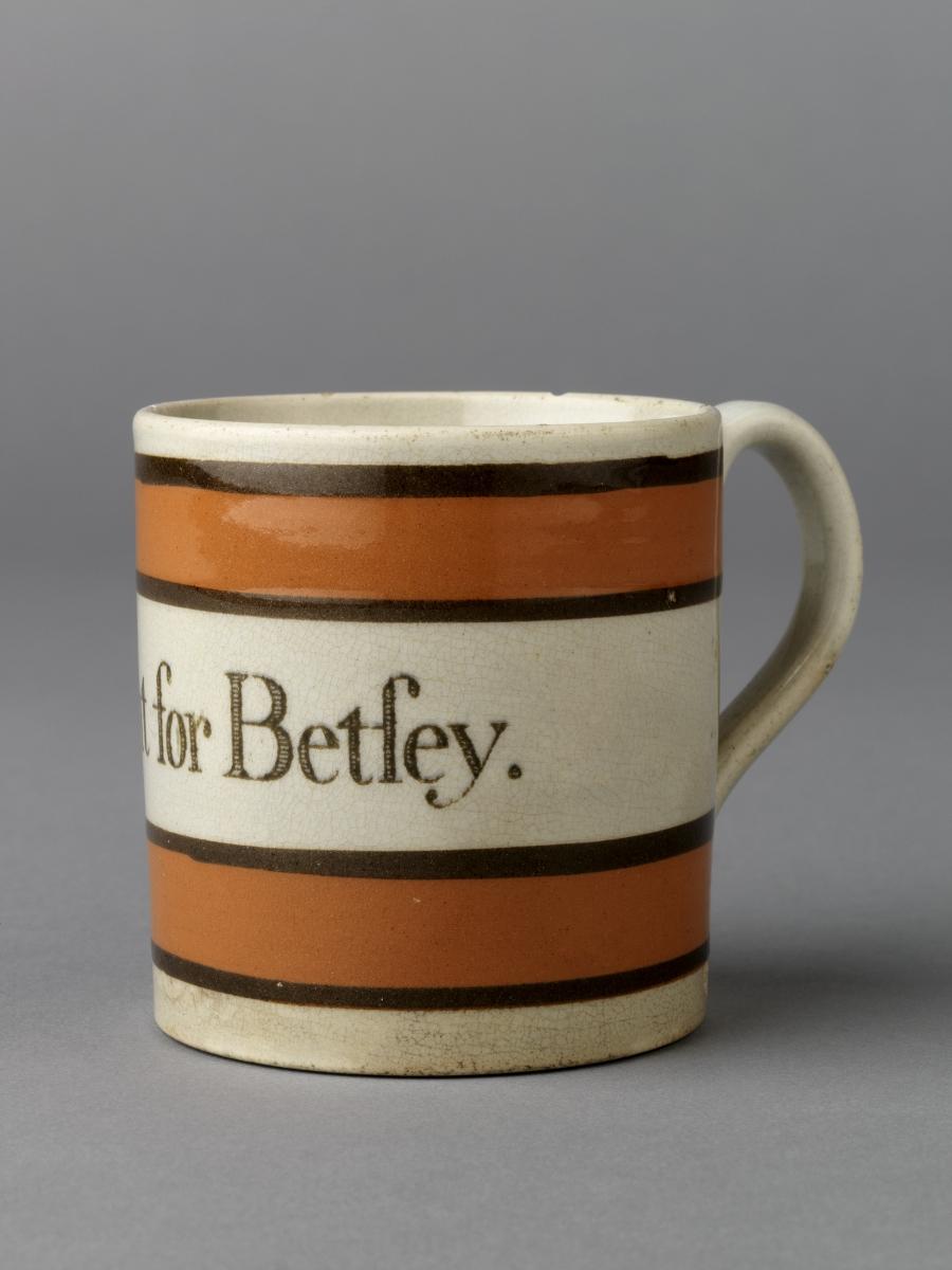 2008.0053.017 Mug