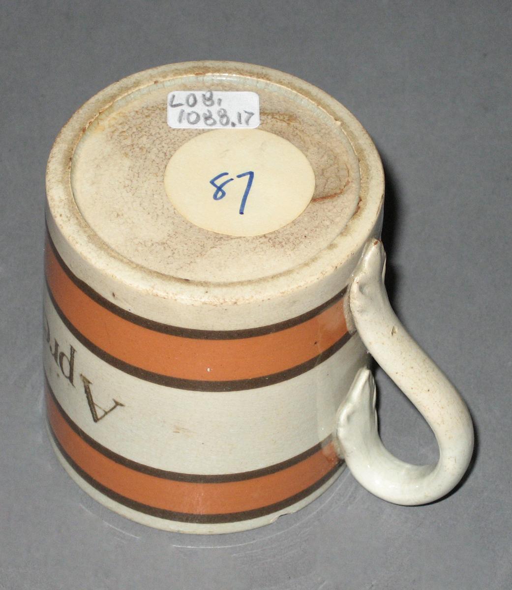 2008.0053.017 Mug bottom