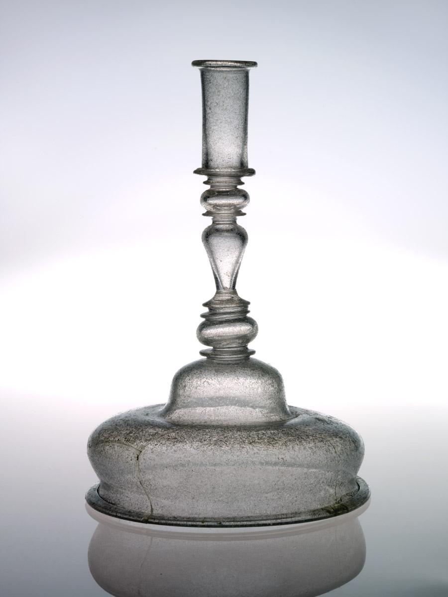 2008.0048.002 Candlestick