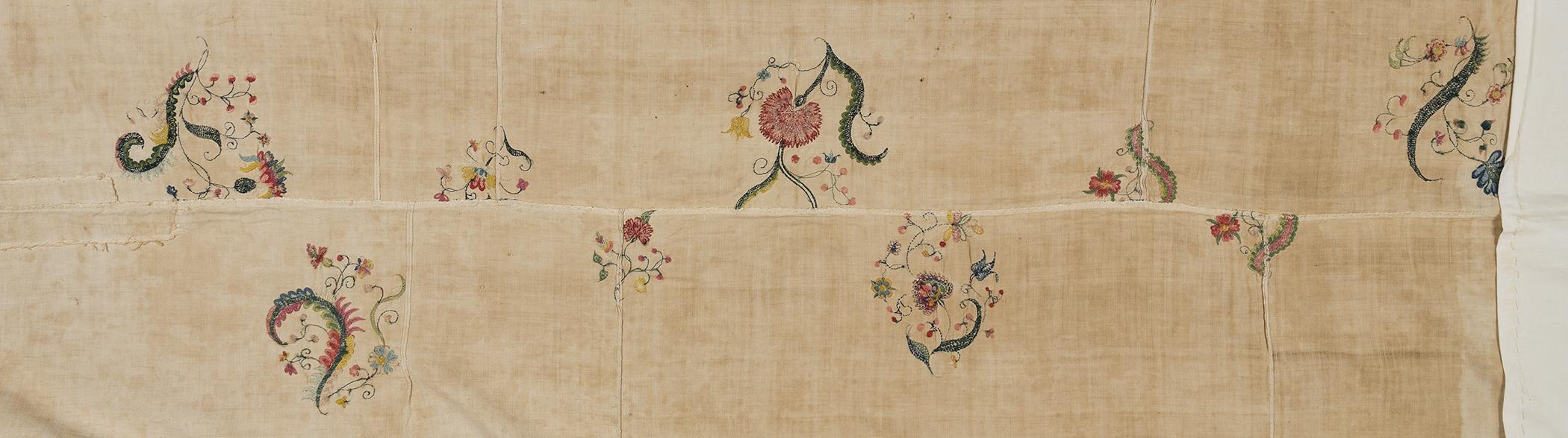2008.0042.001 Petticoat fragment, detail 8, reverse