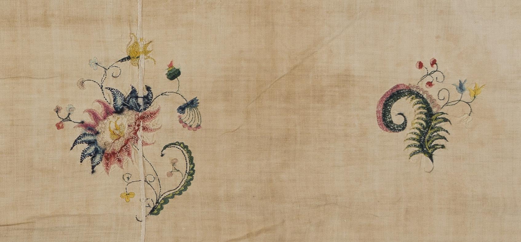2008.0042.001 Petticoat fragment, detail 15, reverse