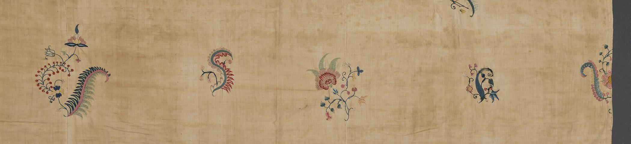 2008.0042.001 Petticoat fragment, detail 5