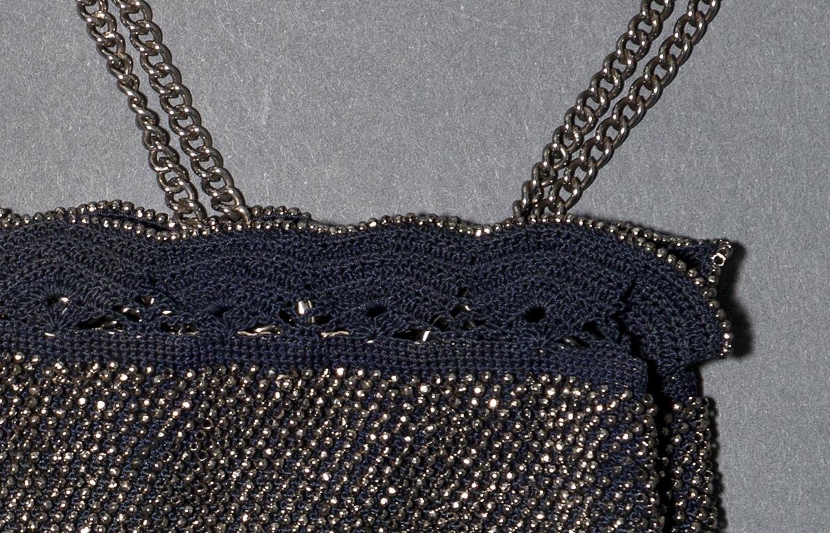 2008.0042.009 Purse, Detail 3