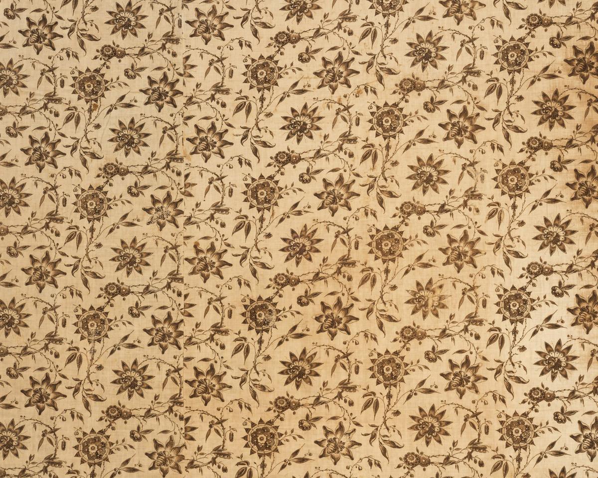 T1193 Textile, printed, design repeat