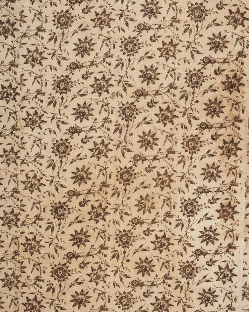 1965.0031 Bedcover, detail 2