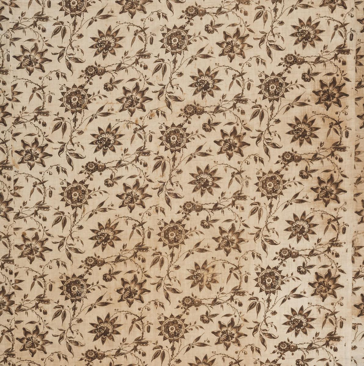 1965.0031 Bedcover, detail 4
