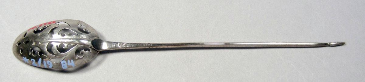 1958.2422 Silver Spoon underside