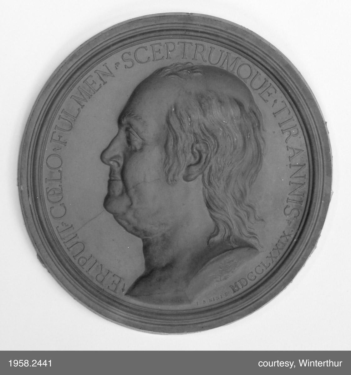 1958.2441 Medallion (b/w)