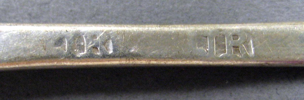 1998.0004.1947.002 Silver Spoon mark