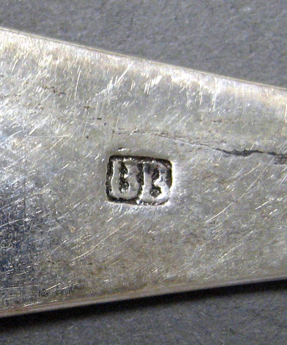 1998.0004.2064.004 Silver Spoon mark