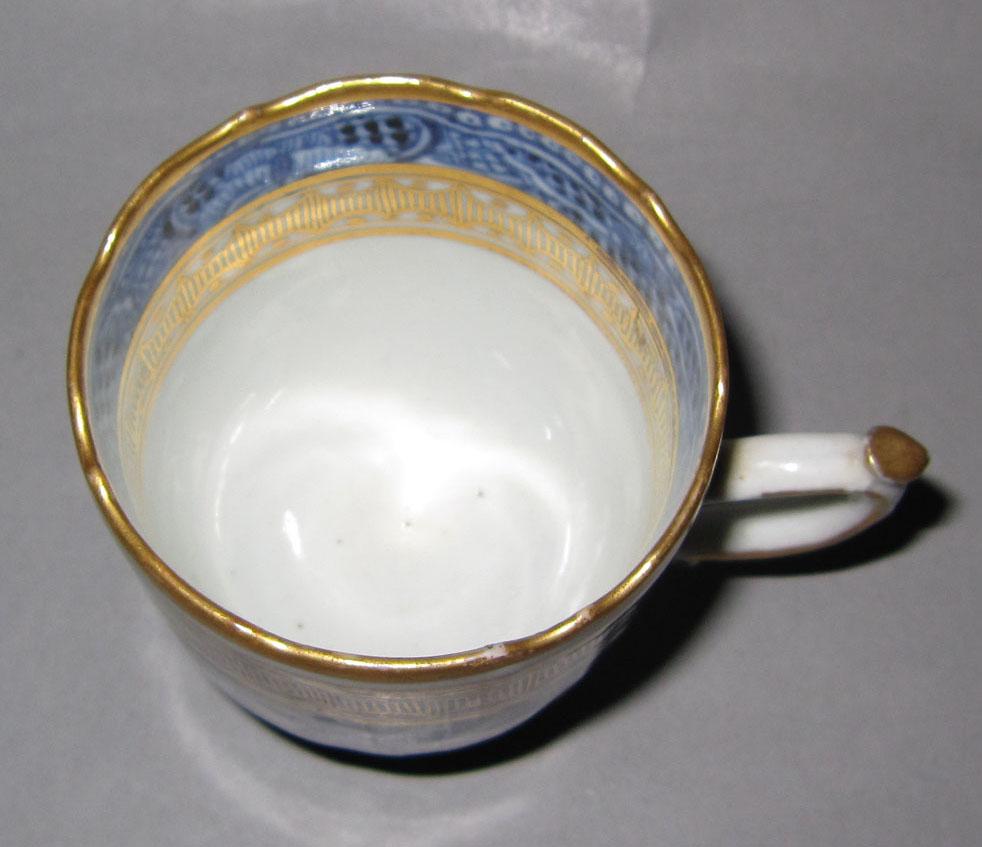2010.0008.176.002 Porcelain coffee cup top