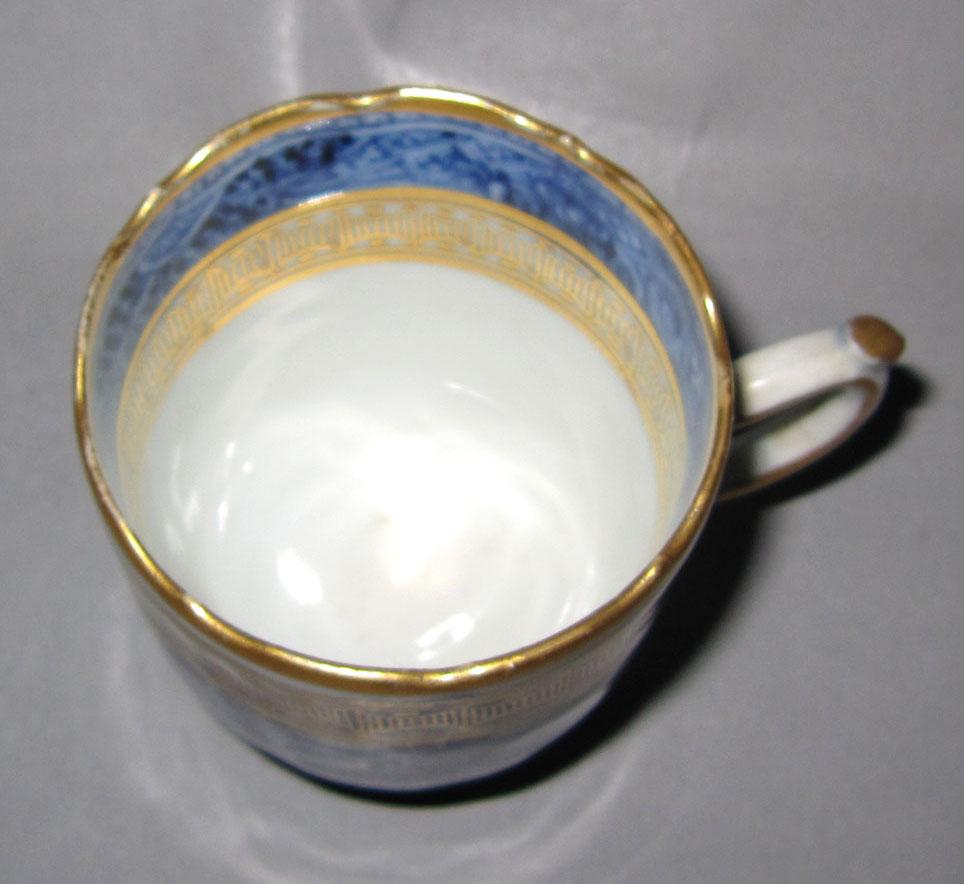 2010.0008.176.004 Porcelain coffee cup top