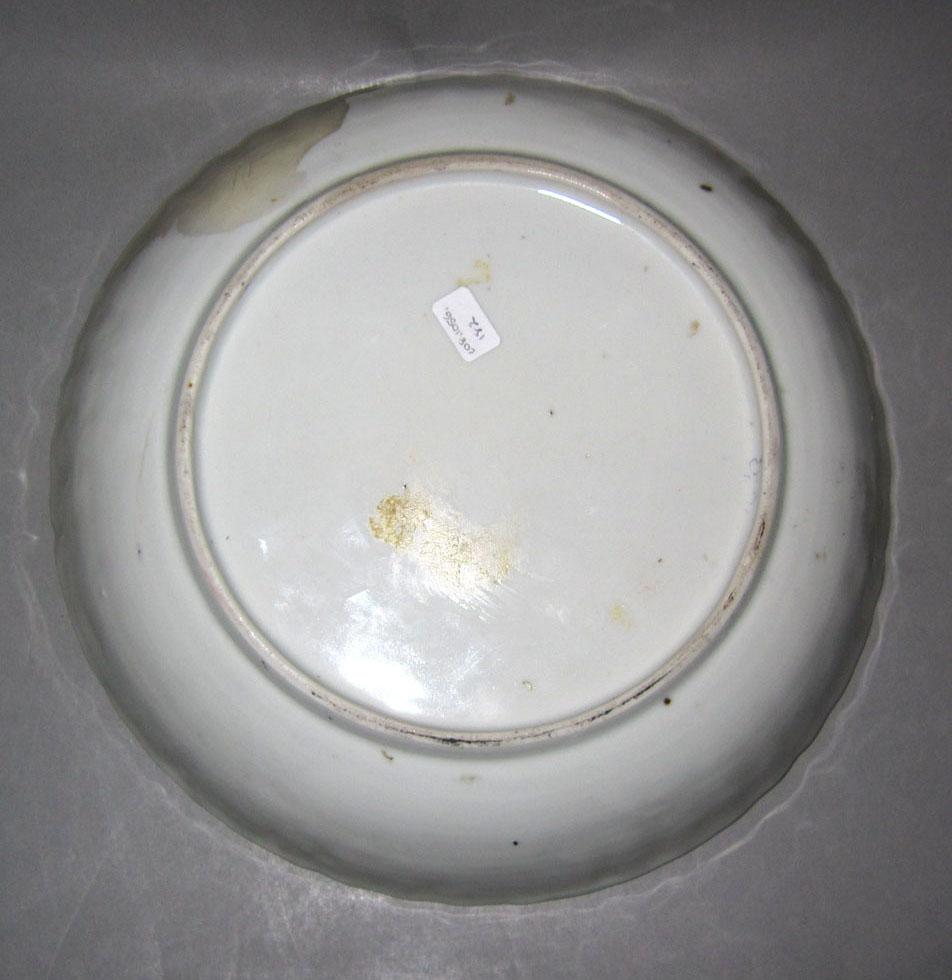 2010.0008.182 Porcelain dish underside