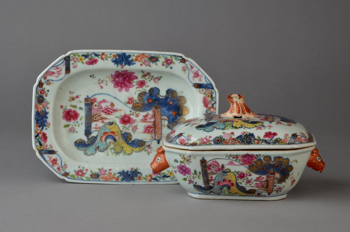 2010.0008.187 A-C Porcelain tureen and stand (view 2)
